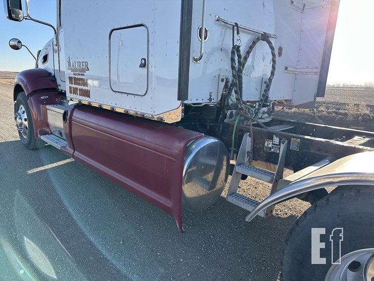 2014-peterbilt-386-image-15