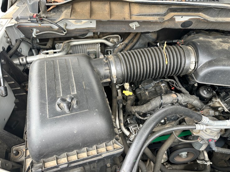 2015-dodge-ram-1500-image-77