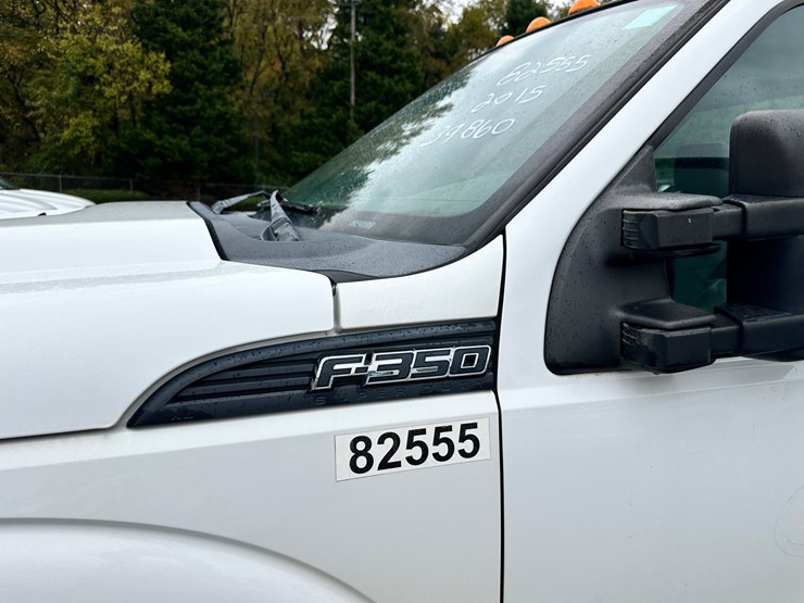 2015-ford-f350-xl-image-47