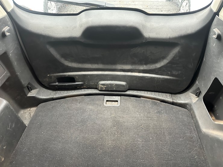 2015-ford-escape-image-19