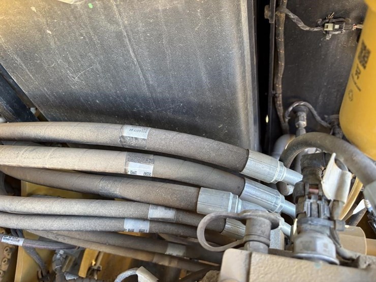 2021-caterpillar-308-cr-image-48