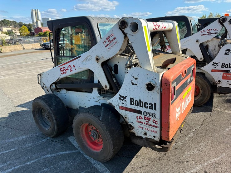 2015-bobcat-s650-image-4