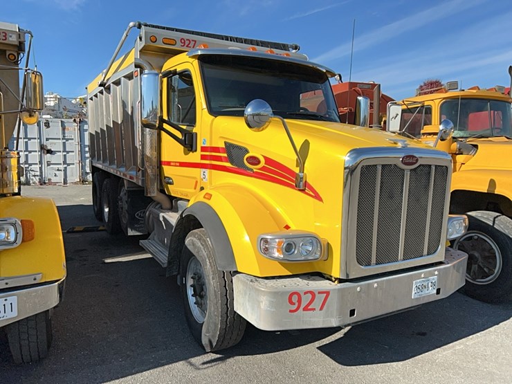 2017-peterbilt-567-image-1