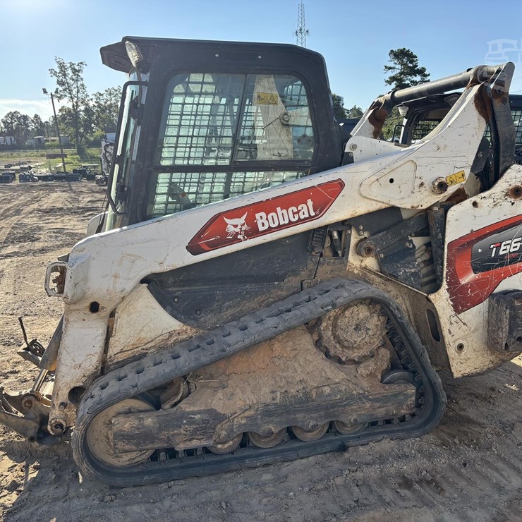 2022 BOBCAT T66