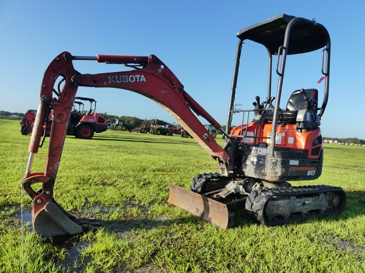 2018-kubota-u17-image-1
