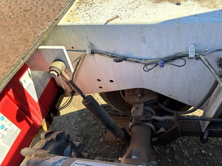 taylor-dunn-b2-48-image-21