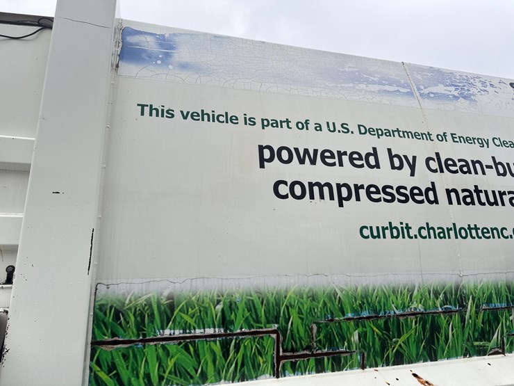 2012-autocar-acx64-image-18