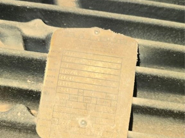 #2750-•-2001-travani-tr05005-1a-vacuum-pump-image-6