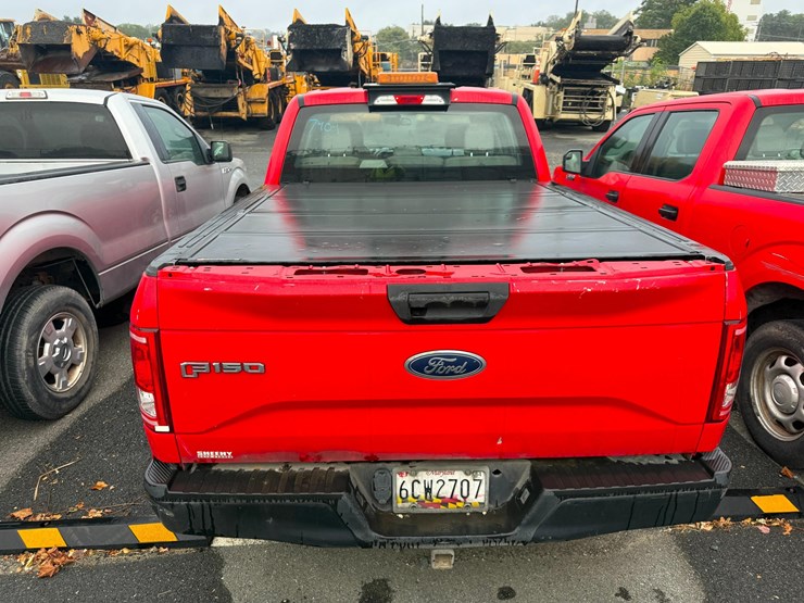 2017-ford-f150-xl-image-5