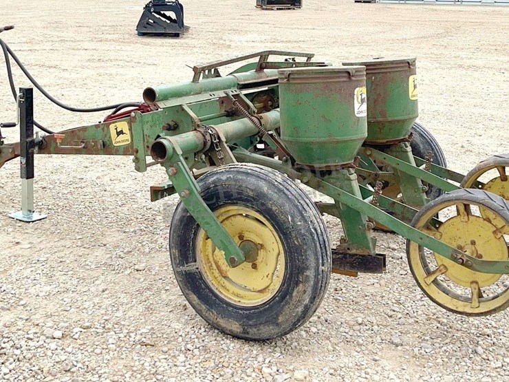 john-deere-2-image-6