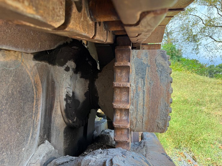 caterpillar-d8n-image-9