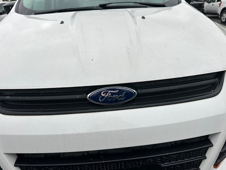 2016-ford-escape-image-31