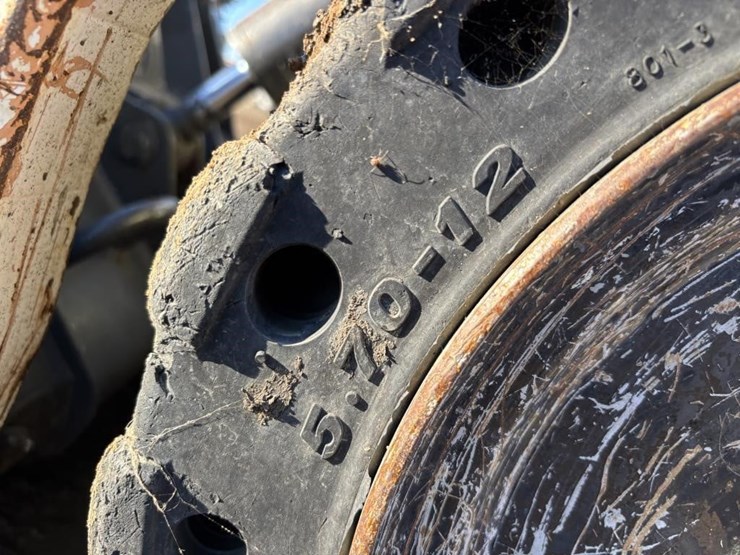 2020-bobcat-s70-image-15