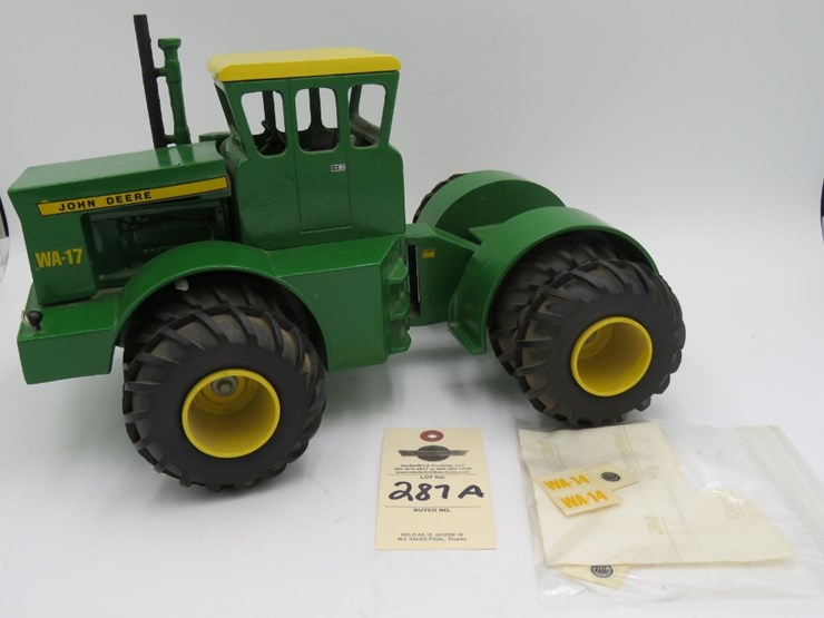john-deere-17-image-1