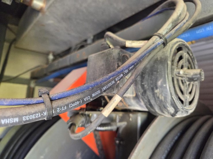 2012-wacker-neuson-e3000-image-36