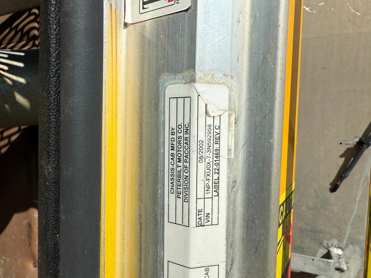 2003-peterbilt-378-image-14