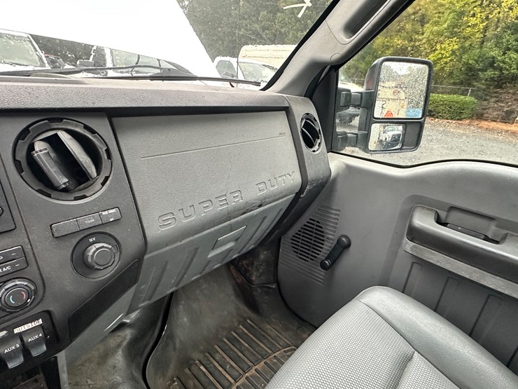 2014-ford-f350-xl-image-80