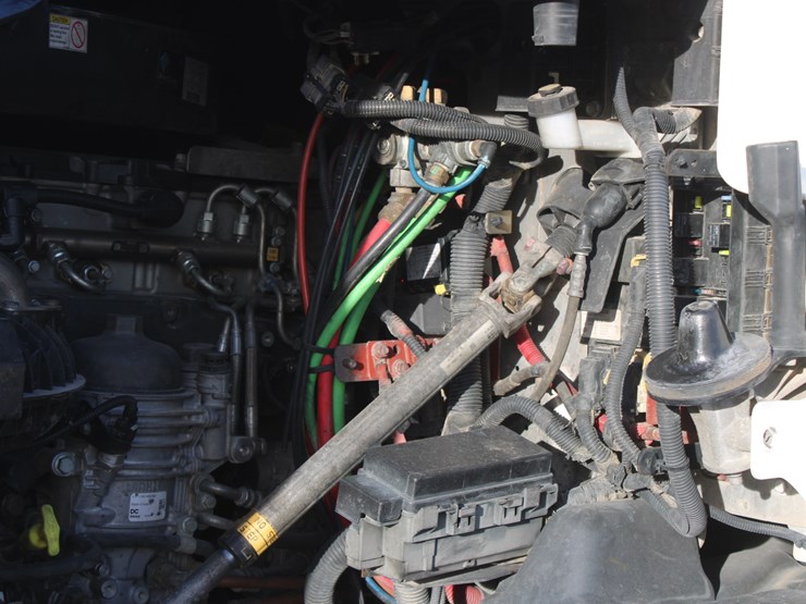 2016-freightliner-cascadia-125-image-47