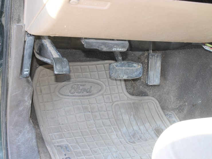 1999-ford-250-image-42