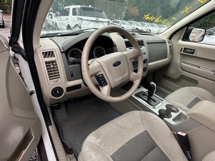 2008-ford-escape-hybrid-image-21