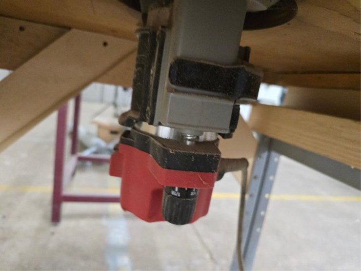 #2725-•-milwaukee-2'x3'-router-table-image-6