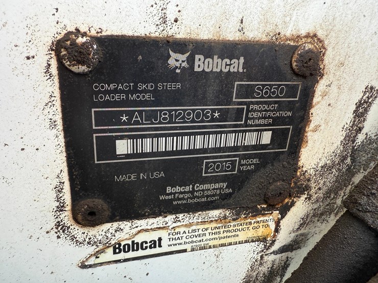 2015-bobcat-s650-image-17