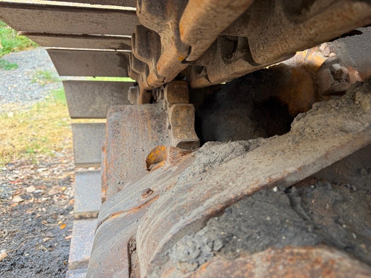 caterpillar-d5g-lgp-image-13