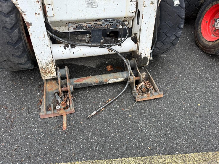 2016-bobcat-s650-image-6