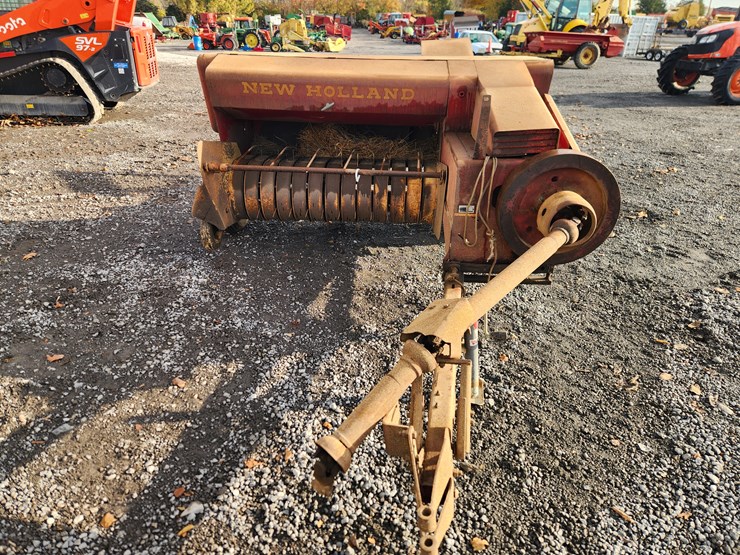 new-holland-271-image-2