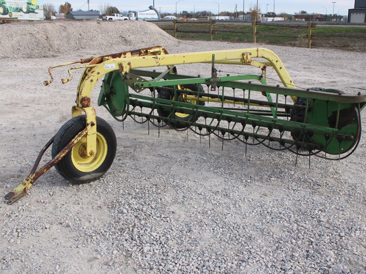 john-deere-640-image-2