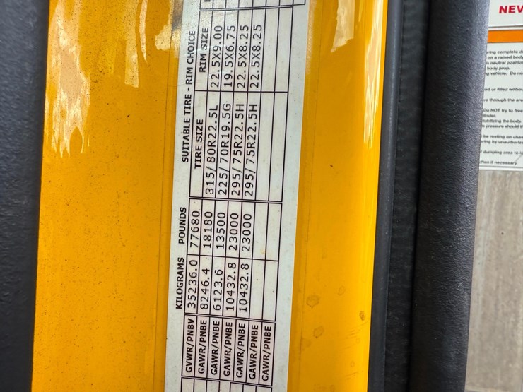 2018-peterbilt-567-image-20