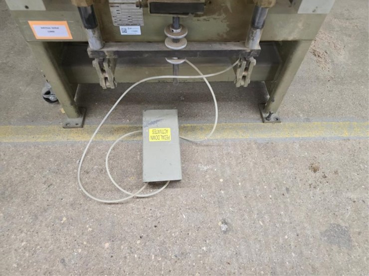 #2716-•-sicotte-700-3-multi-head-drill-press-image-11