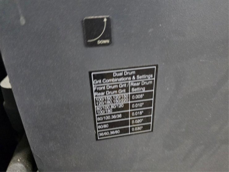 #2704-•-super-max-25-dual-drum-sander-image-17