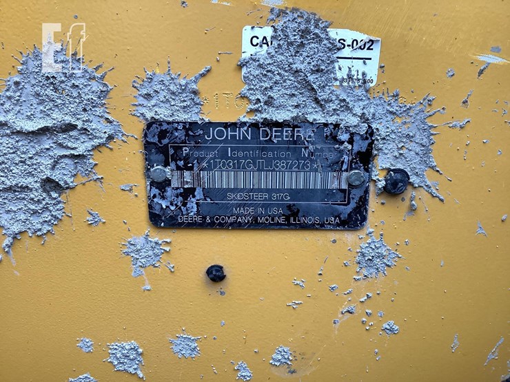 2020-deere-317g-image-20