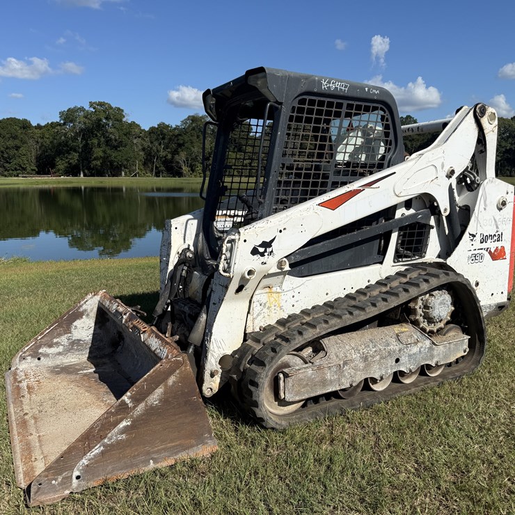 BOBCAT T590