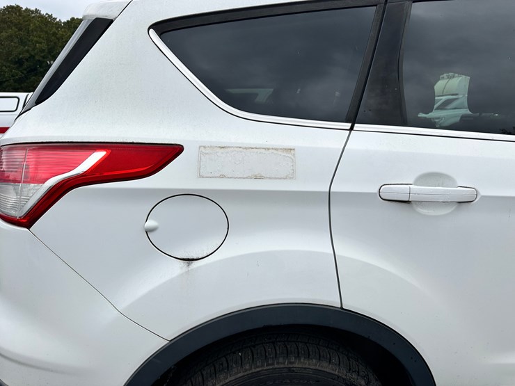 2014-ford-escape-image-10