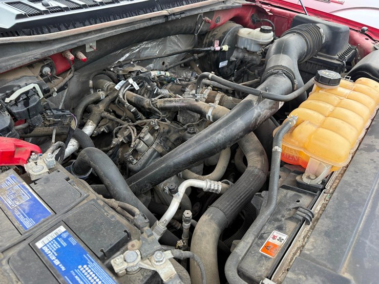 2017-ford-f150-xl-image-13