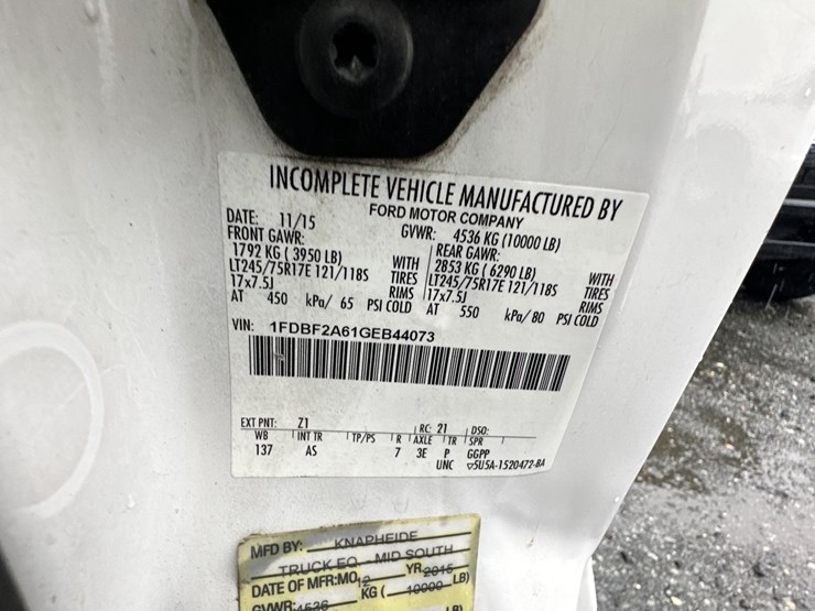 2016-ford-f250-xl-image-75