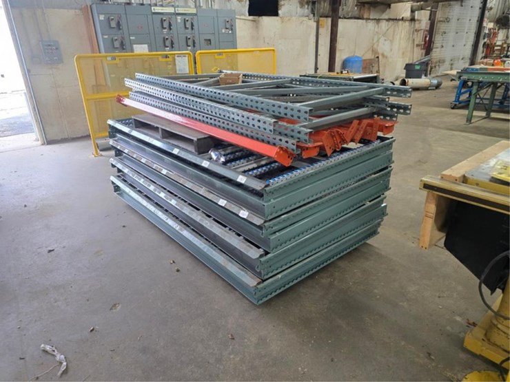 #2755-•-7'6"x42"-pallet-racking-image-5