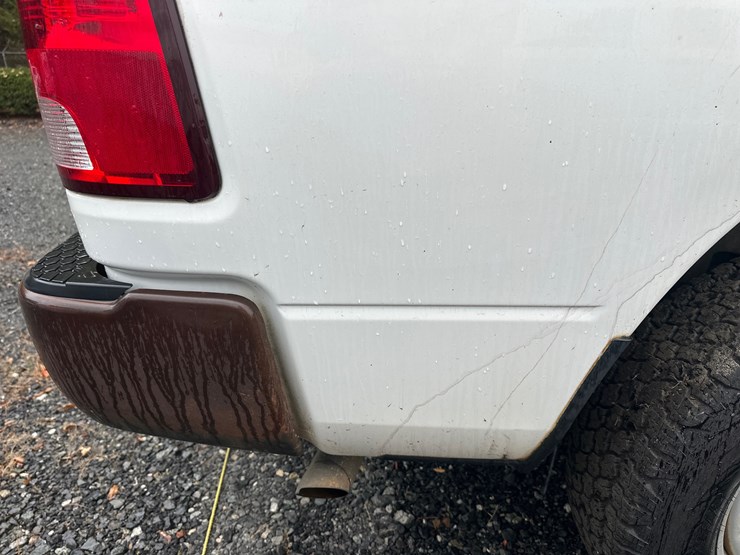 2015-dodge-ram-1500-image-9