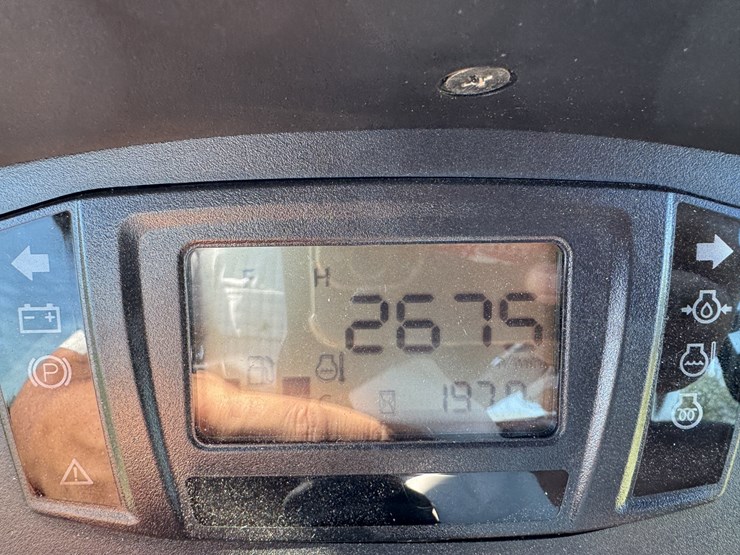 kubota-lx2620-image-2