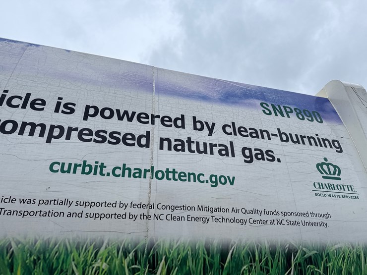 2016-autocar-acx64-image-33