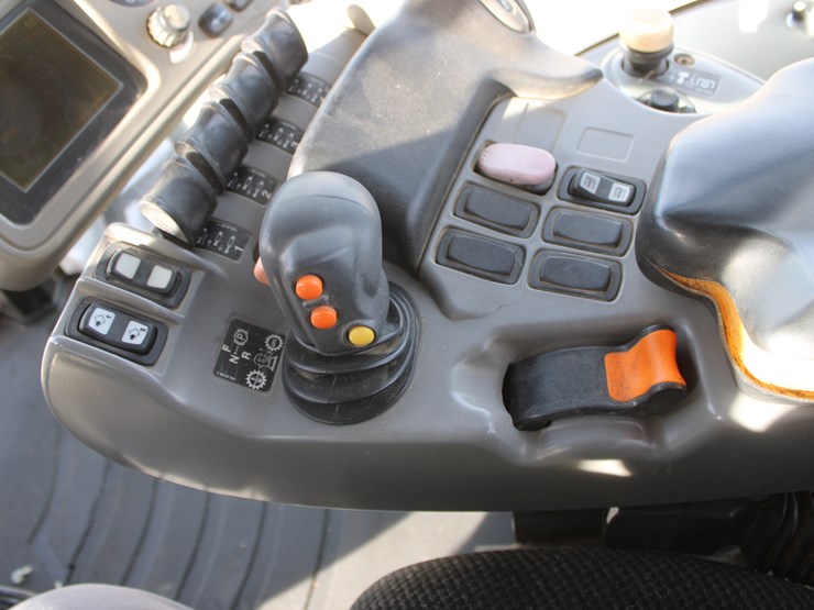 challenger-mt755-image-110