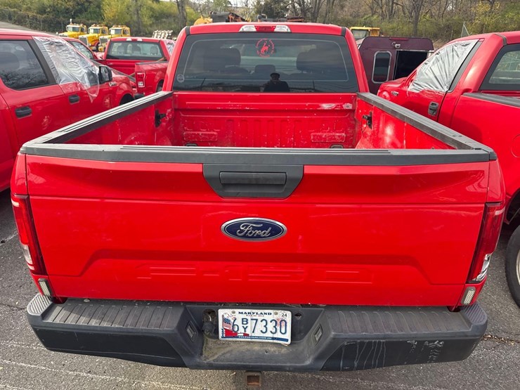 2015-ford-f150-xl-image-4