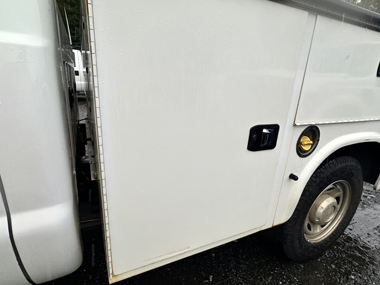 2016-ford-f250-xl-image-57