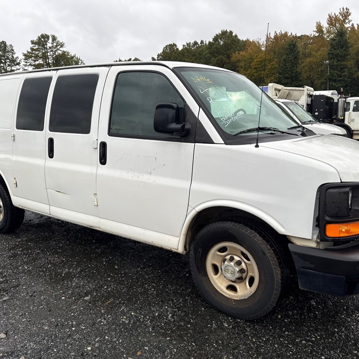 2014 UTILITY Van