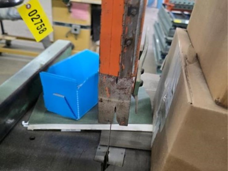 #2758-•-1996-northfield-20"-band-saw-image-11