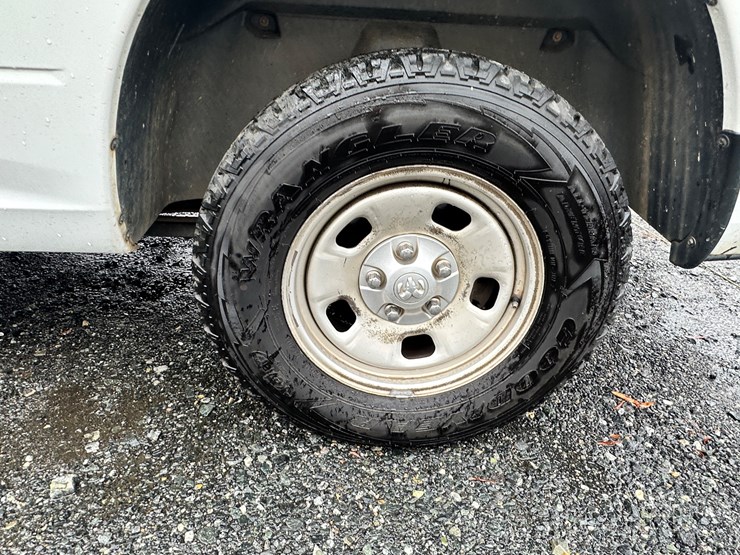 2013-dodge-ram-1500-image-59