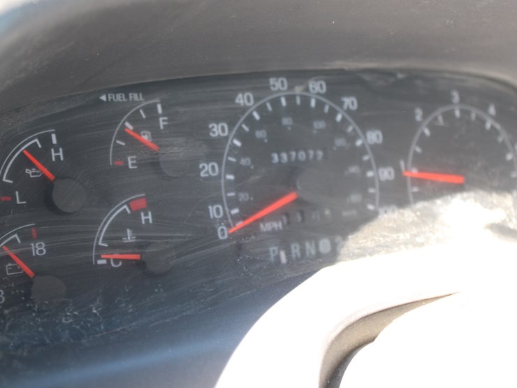 2001-ford-f350-image-23