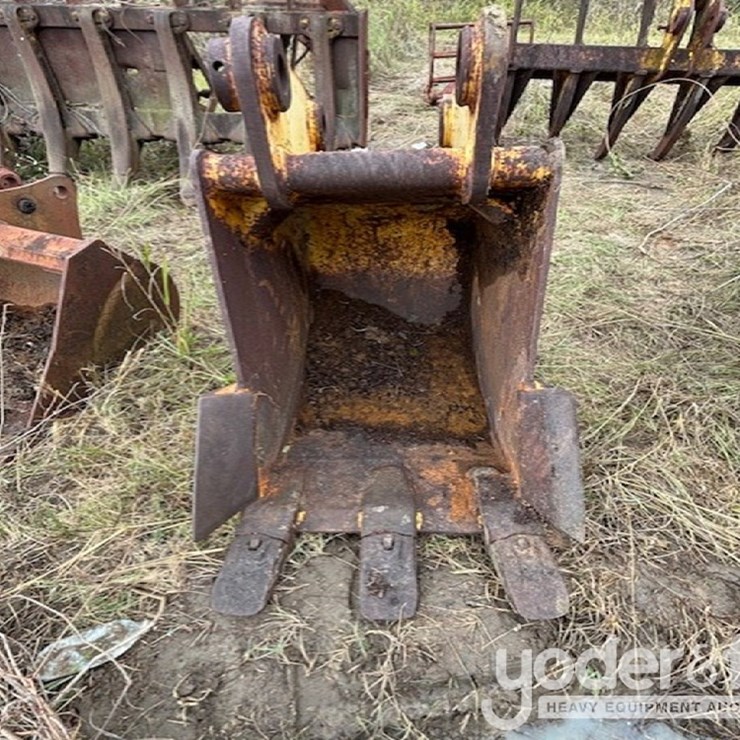 24" Hendrix Bucket 2 1/2" Pin to suit Kobelco SK130-4 Excavator